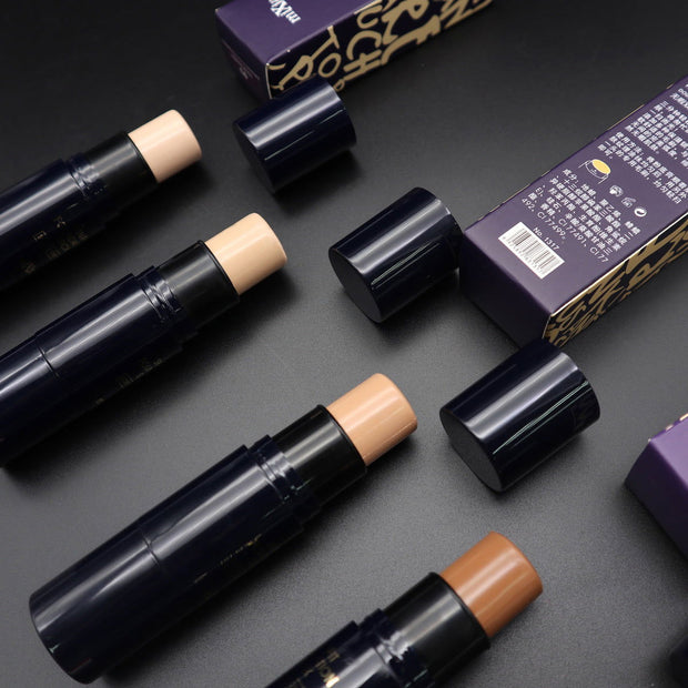 Double-head concealer - Glow Goddess Cosmetics